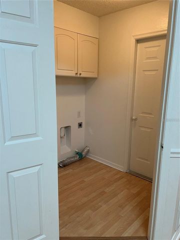 27452 SKY LAKE CIRCLE, Wesley Chapel, FL 33544