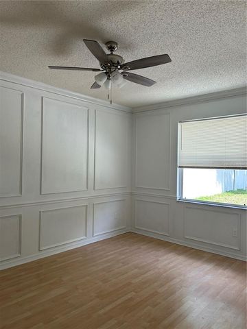 27452 SKY LAKE CIRCLE, Wesley Chapel, FL 33544