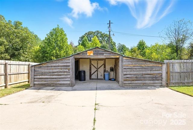 631 Marys Grove Church Road, Kings Mountain, NC 28086