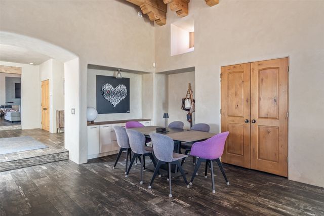 33 Spirit Court, Santa Fe, NM 87506