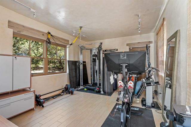 33 Spirit Court, Santa Fe, NM 87506