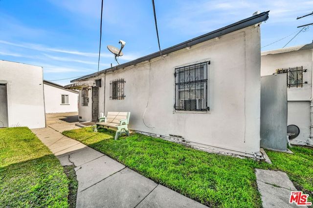 224 W 84th Street, Los Angeles, CA 90003