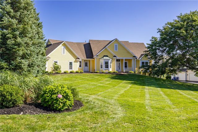 22 Cobblecreek Road, Victor, NY 14564