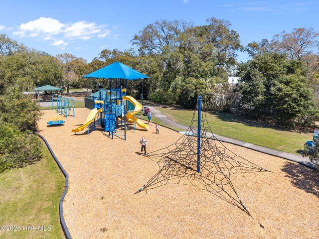 310 Harper Avenue 3b, Carolina Beach, NC 28428