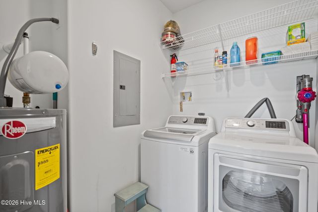 310 Harper Avenue 3b, Carolina Beach, NC 28428