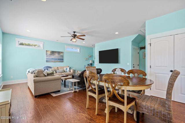 310 Harper Avenue 3b, Carolina Beach, NC 28428