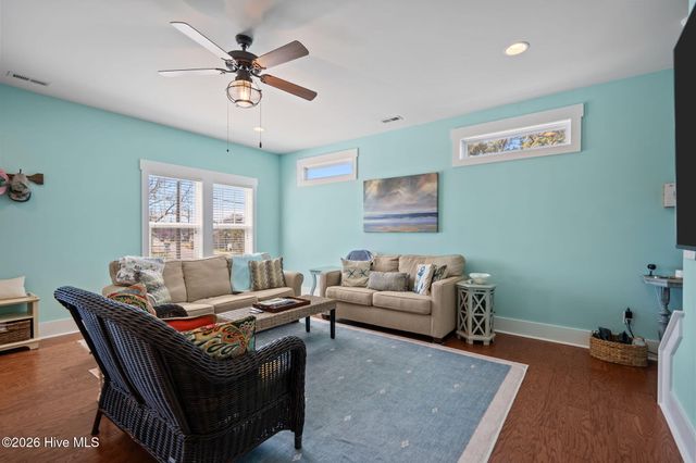 310 Harper Avenue 3b, Carolina Beach, NC 28428