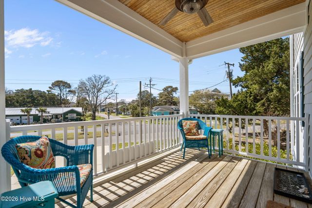 310 Harper Avenue 3b, Carolina Beach, NC 28428