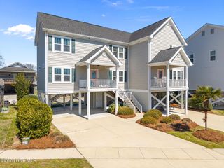 310 Harper Avenue 3b, Carolina Beach, NC 28428