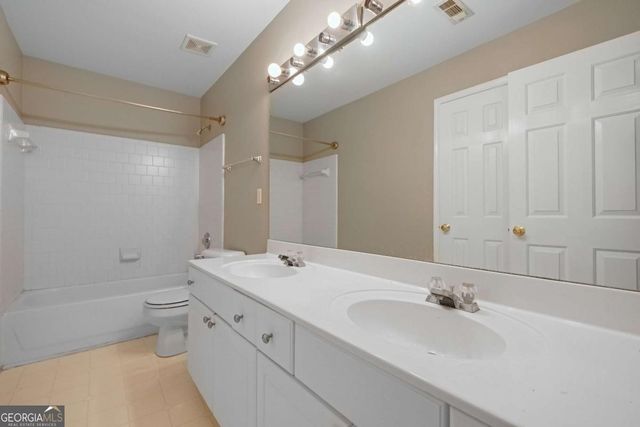 340 Stedford Lane, Johns Creek, GA 30097