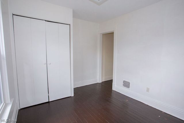 24 Sexton Street, Struthers, OH 44471