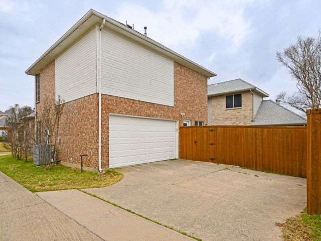 1352 Marken Court, Carrollton, TX 75007