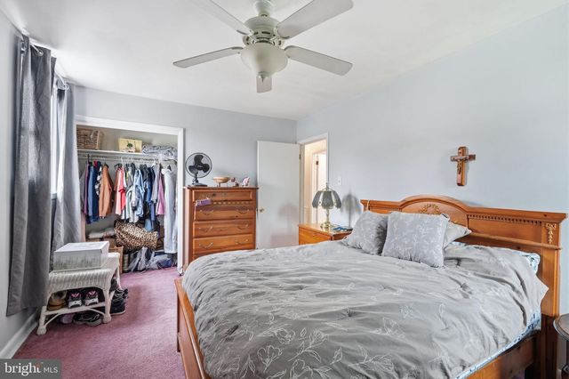 2012 TOMLINSON, Philadelphia, PA 19116