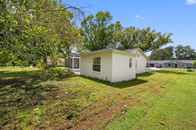 11836 ORANGE STREET, San Antonio, FL 33576