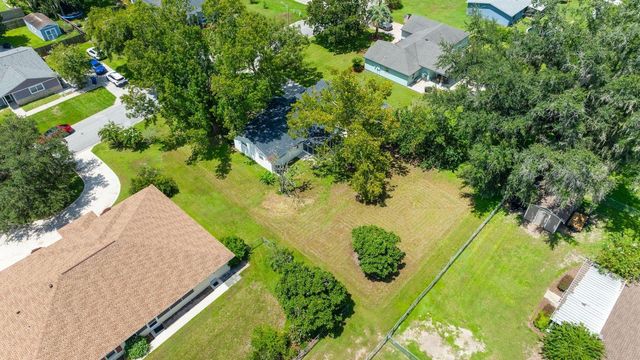 11836 ORANGE STREET, San Antonio, FL 33576
