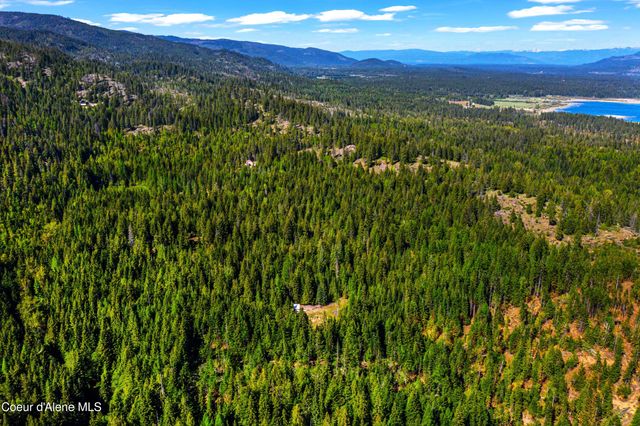 NKA Christmas Ln, Naples, ID 83847