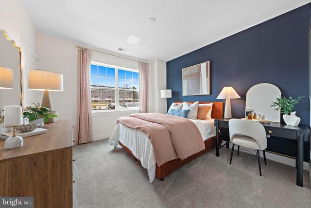 2108 PRINCE HALL, Pennington, NJ 08534