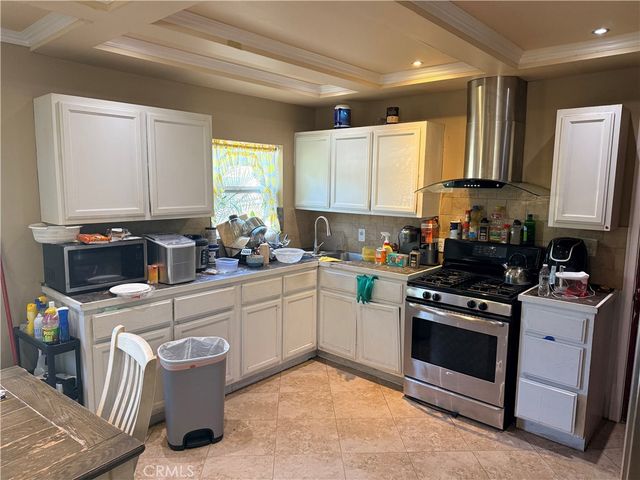 6308 Raymond, Long Beach, CA 90805