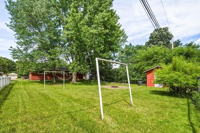 325 Selma Street, Eau Claire, WI 54703