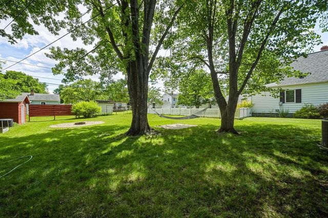 325 Selma Street, Eau Claire, WI 54703