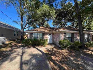 1350 Fairchild A, Pensacola, FL 32504