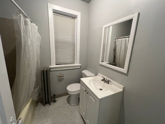 1441 W 93rd Street 2, Chicago, IL 60620