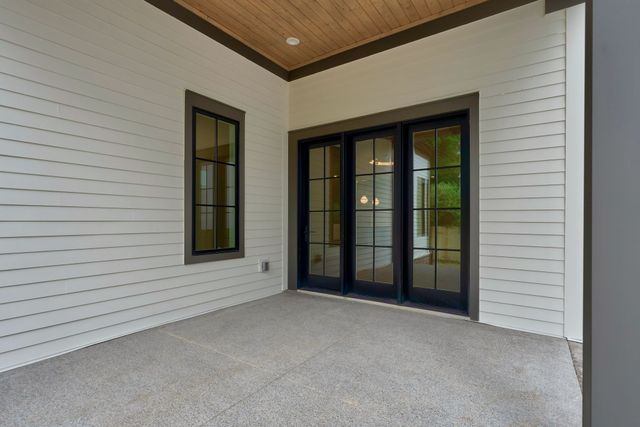 2913 Vaulx Ln, Nashville, TN 37204