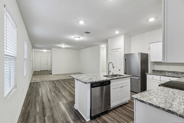 14374 Palm Rdg, San Antonio, TX 78253
