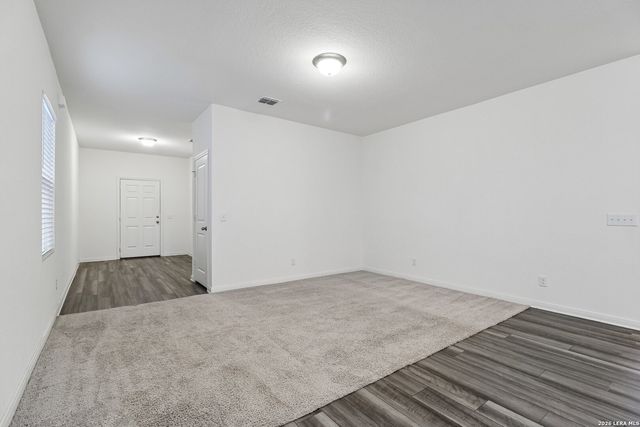 14374 Palm Rdg, San Antonio, TX 78253