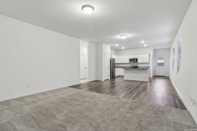 14374 Palm Rdg, San Antonio, TX 78253