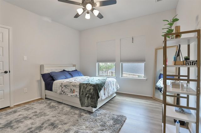 5327 Birch Shadow Drive, Fulshear, TX 77441