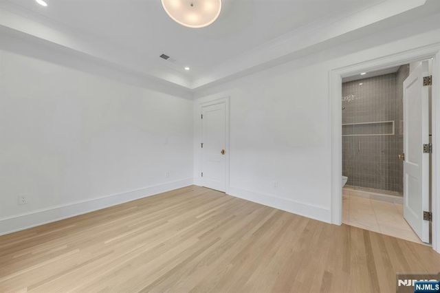 82 Watchung Avenue, Montclair, NJ 07043