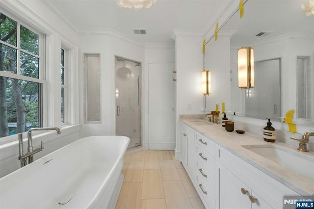 82 Watchung Avenue, Montclair, NJ 07043