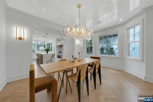 82 Watchung Avenue, Montclair, NJ 07043