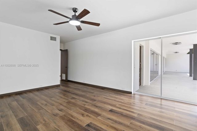 18490 SW 83rd Ave, Cutler Bay, FL 33157