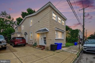 7768 MONTGOMERY AVE, Elkins Park, PA 19027