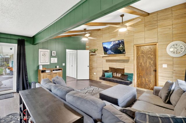 3607 Roberta Drive, Toledo, OH 43614