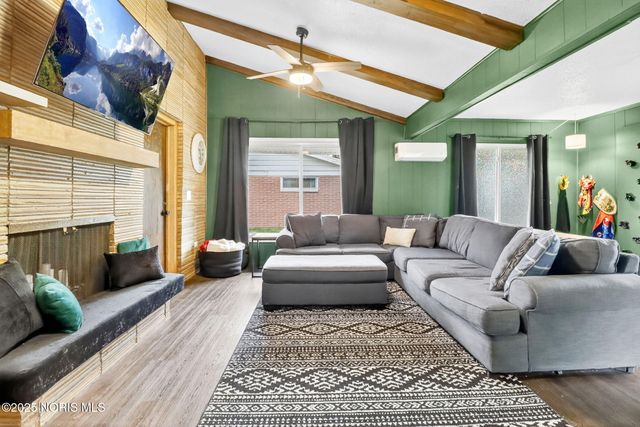 3607 Roberta Drive, Toledo, OH 43614