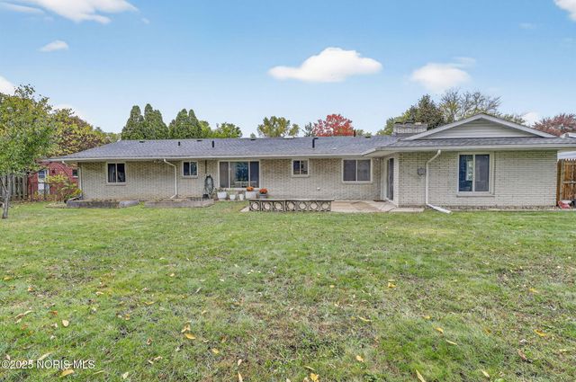 3607 Roberta Drive, Toledo, OH 43614