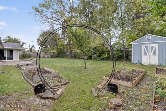 3607 Roberta Drive, Toledo, OH 43614