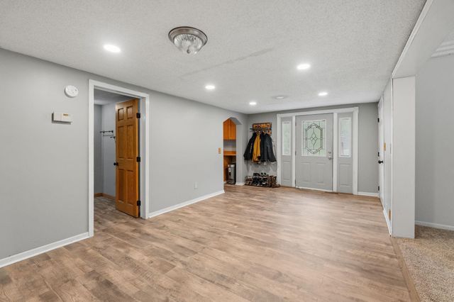 28329 99th Street NW, Zimmerman, MN 55398