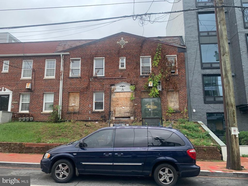 433 KENNEDY ST NW, Washington, DC 20011