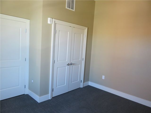 928 Travis Avenue 206, Fort Worth, TX 76104