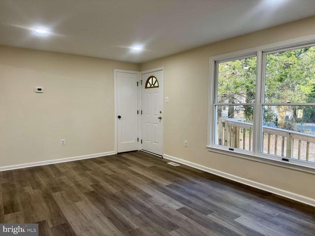 905 CRYSTAL ROCK RD, Lusby, MD 20657