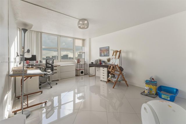 2030 S Ocean Dr 1810, Hallandale Beach, FL 33009
