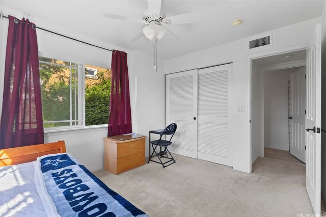 92-1089 Palahia Street J, Kapolei, HI 96707