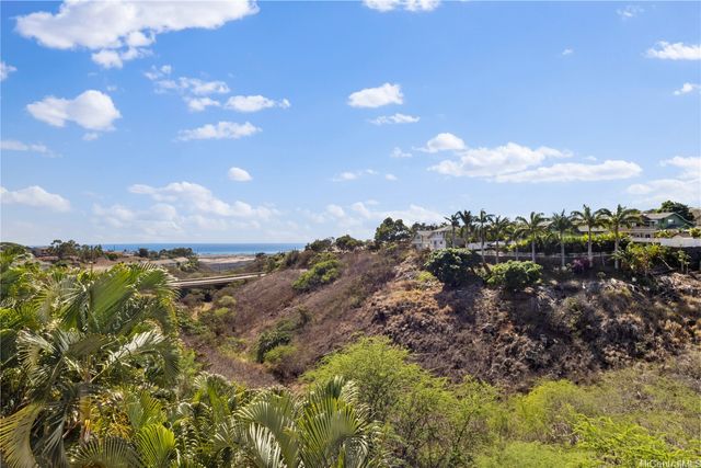 92-1089 Palahia Street J, Kapolei, HI 96707