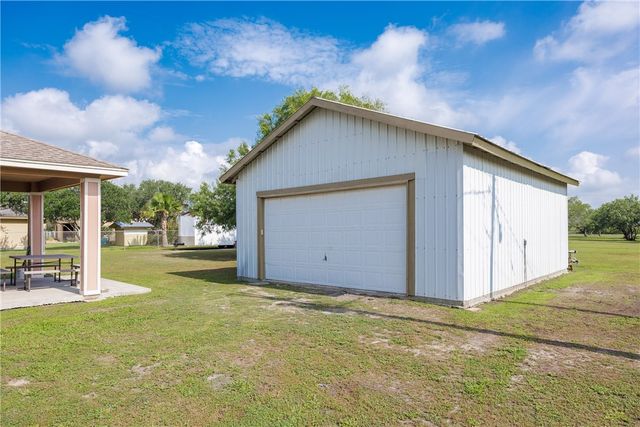 4812 County Road 38, Robstown, TX 78380
