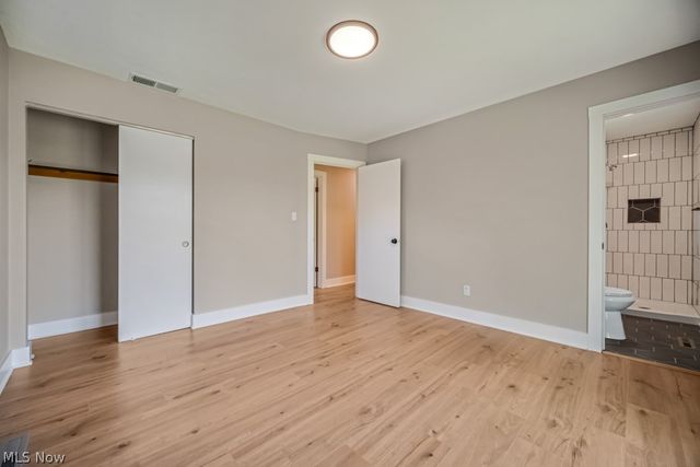 8454 Royalhaven Drive, North Royalton, OH 44133
