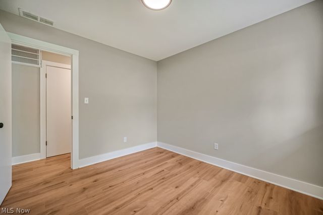 8454 Royalhaven Drive, North Royalton, OH 44133